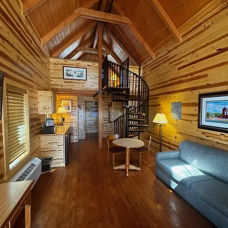 Cabins Of Mackinac & Lodge Mackinaw Stadt Exterior foto
